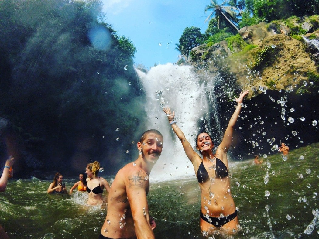 Aaron - Nomads Nation - backpacking travel website from an SEO expert