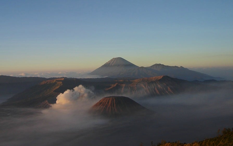 Visiting Indonesian volcanos