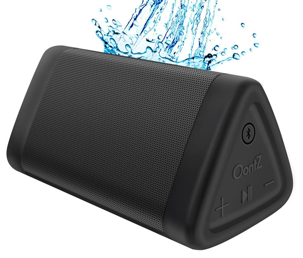 Portable travel speaker for backpackers