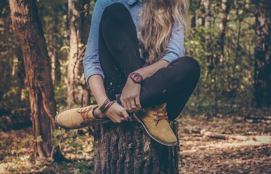 Woman wearing some casual clothes for camping