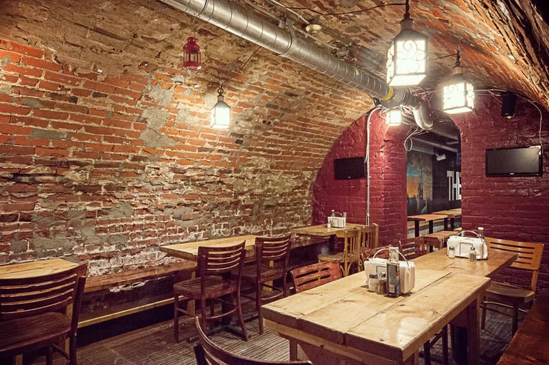 HI Toronto best hostels in Toronto