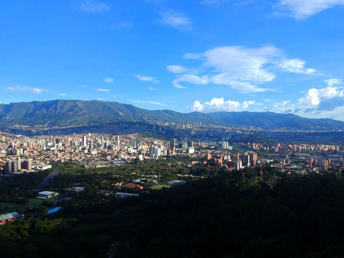 visit the best hostels in medellin