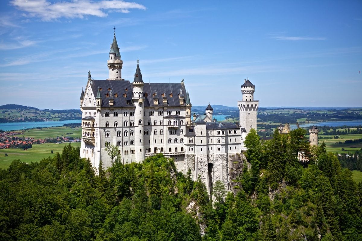 Backpacking Füssen and the Neuschwanstein Castle