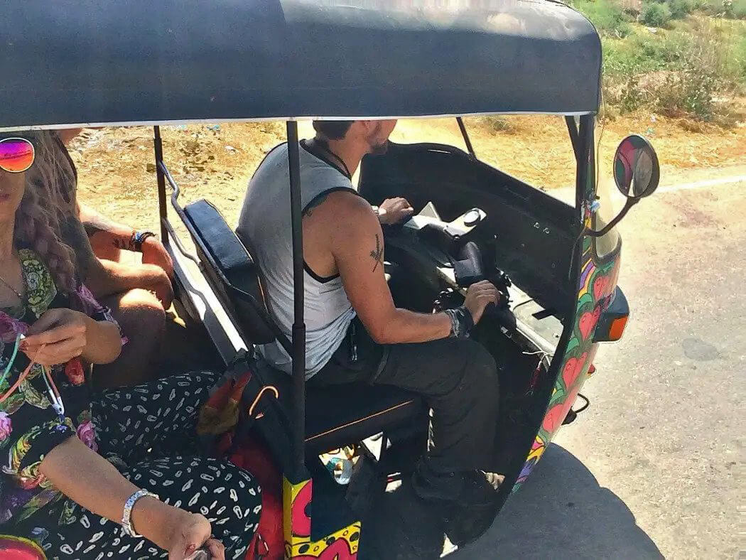 Will driving a tuk tuk/ rickshaw in India