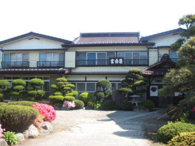 Minshuku Fugakuso best hostels in Mt Fuji