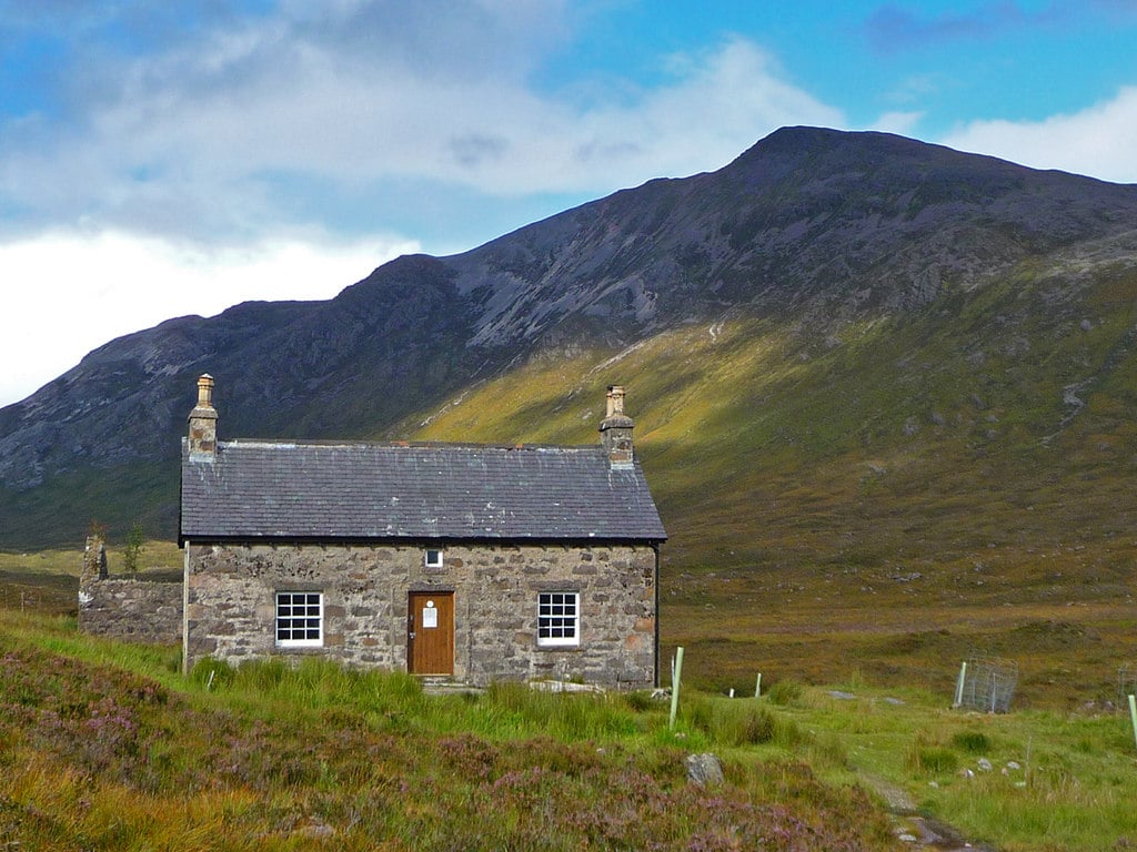 backpacking scotland bothy