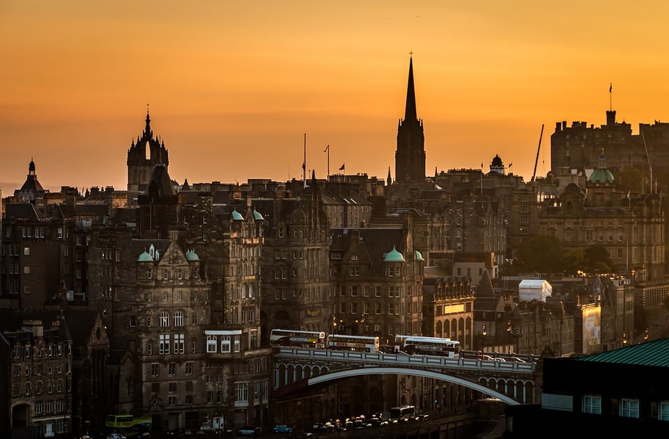 edinburgh sunset city landscape