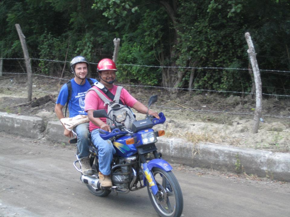 hitchhiking in Ecuador