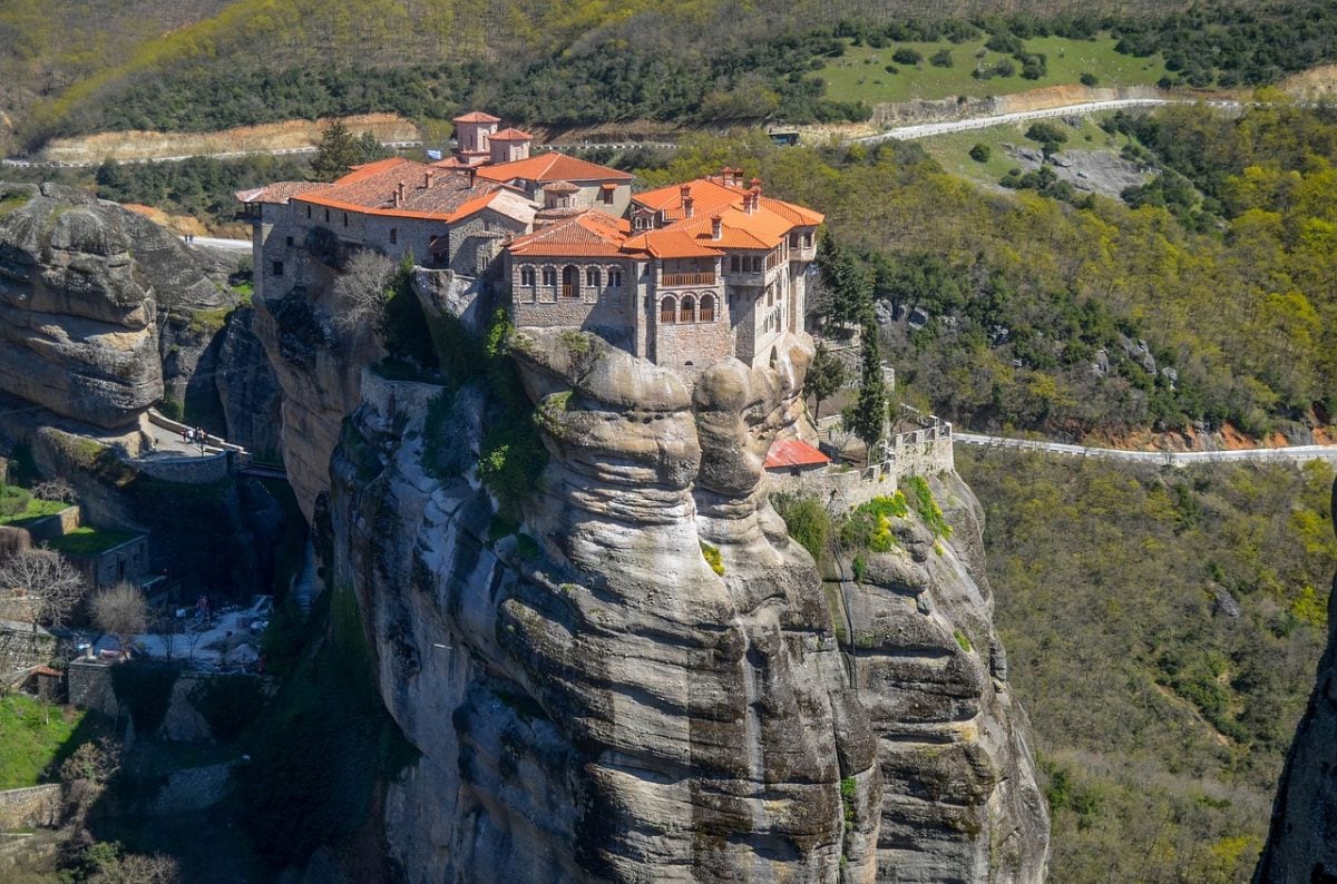 best monasteries to visit in meteora