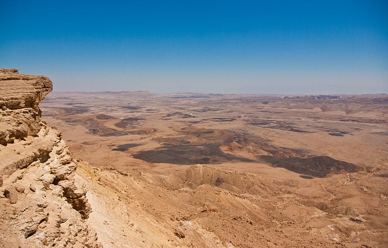 Mitzpe Ramon hikes