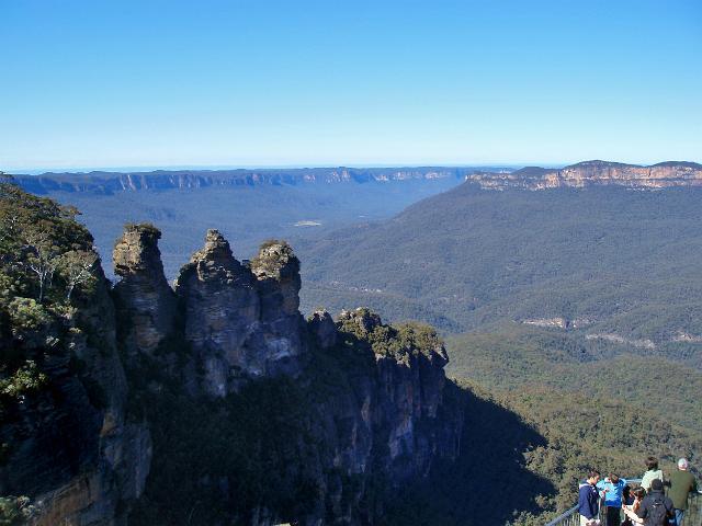 The Three Sister from Echo Point Lookout.