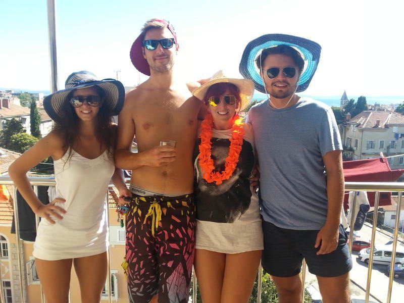 Backpackers Fairytale Best Cheap Hostels in Split 2 friends standing on a balcony
