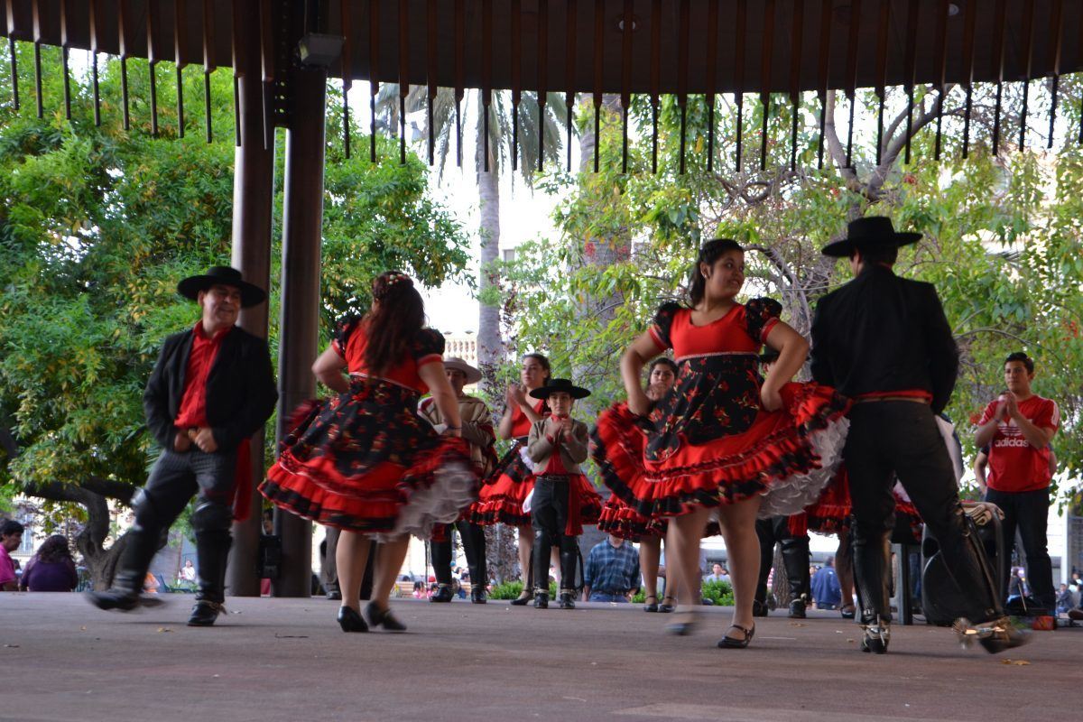 backpacking Chile dancing