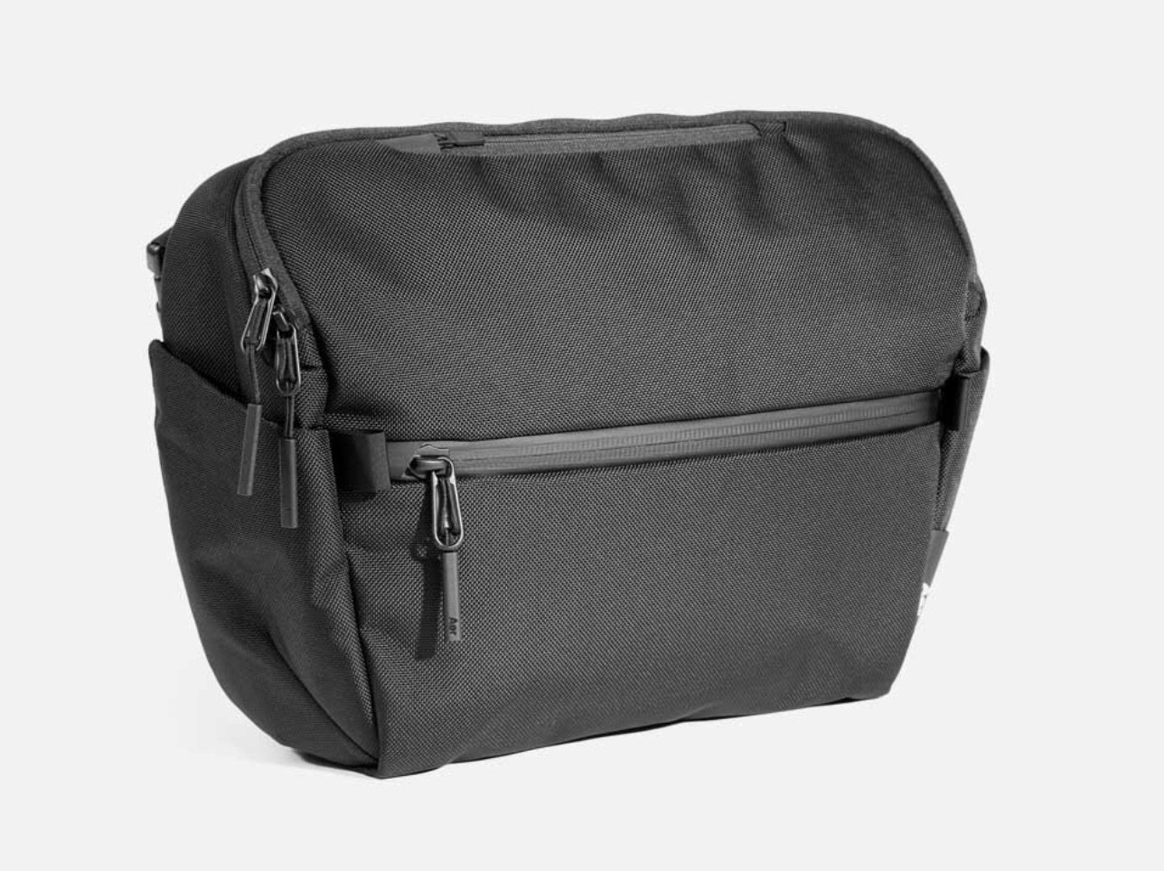 aer city messenger bag