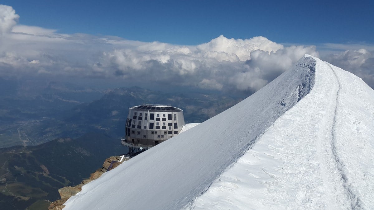 mountain refuge chamonix