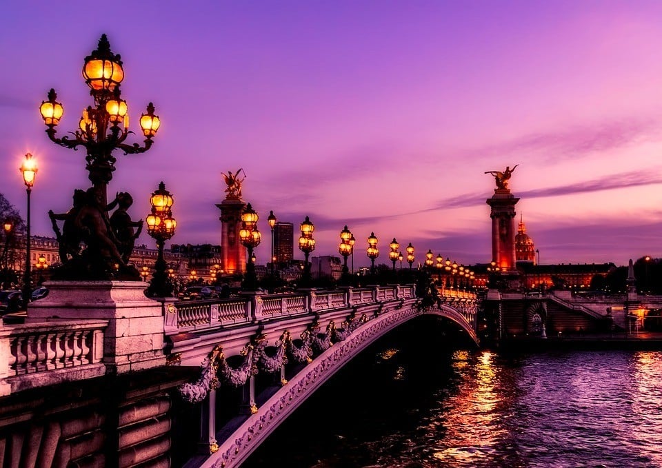 backpacking Paris