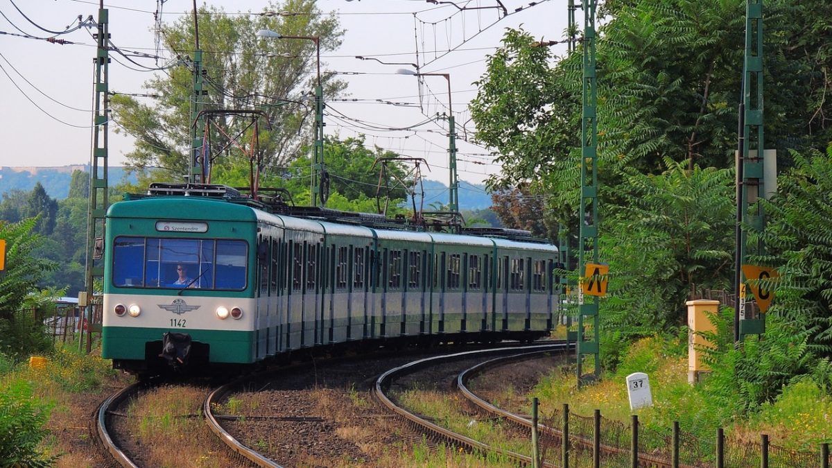 train travel in europe budapest