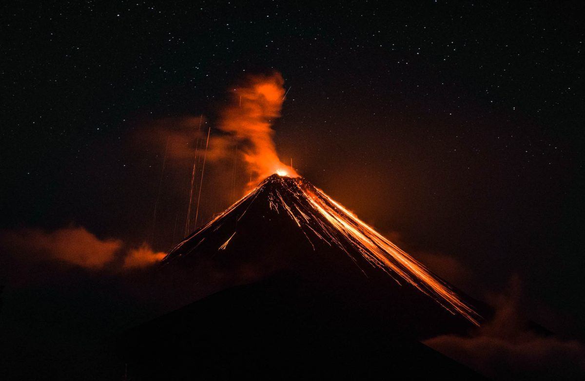 amazing volcano views and hikes volcano fuego and acatenango