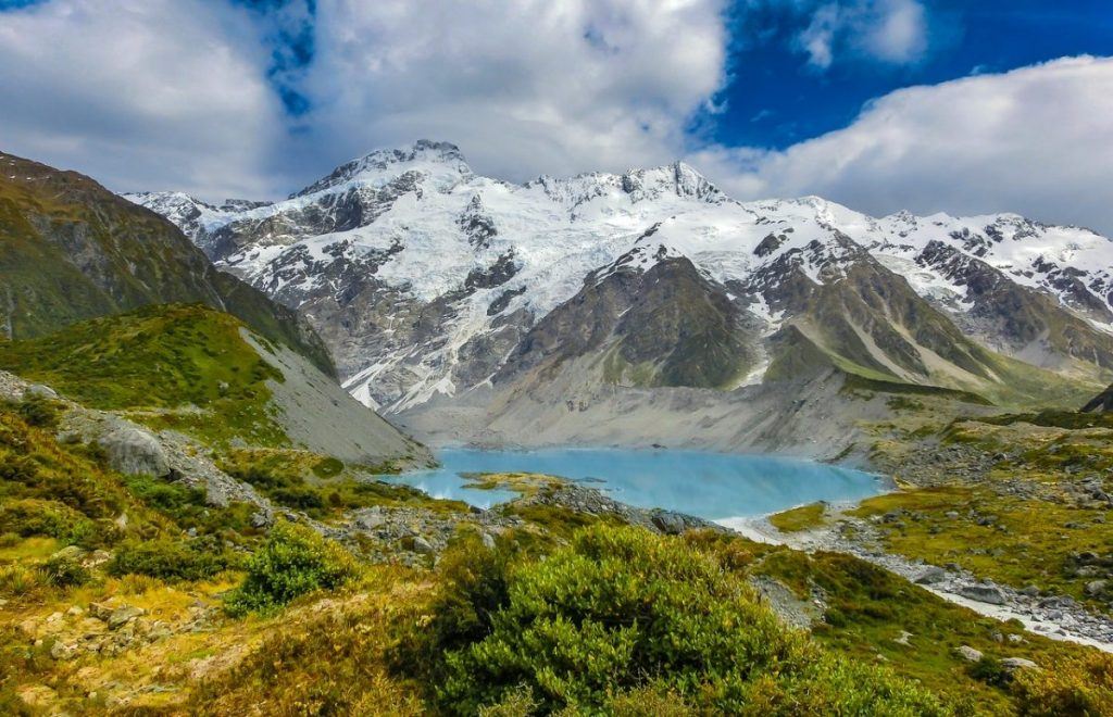 belo lago alpino Nova Zelândia