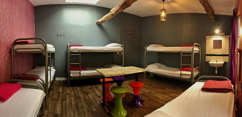 best hostel in Paris