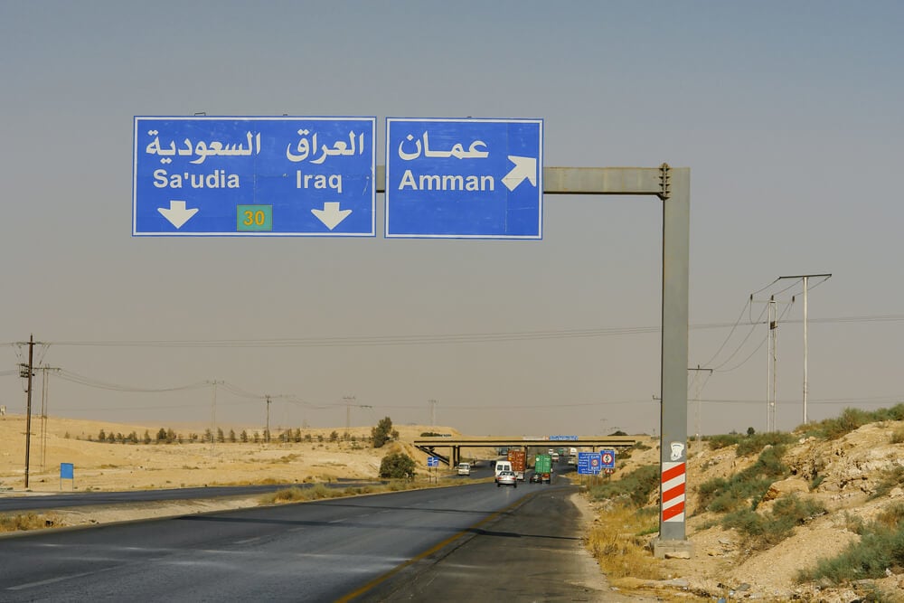 Traveling the road to the Iraq border in Joran
