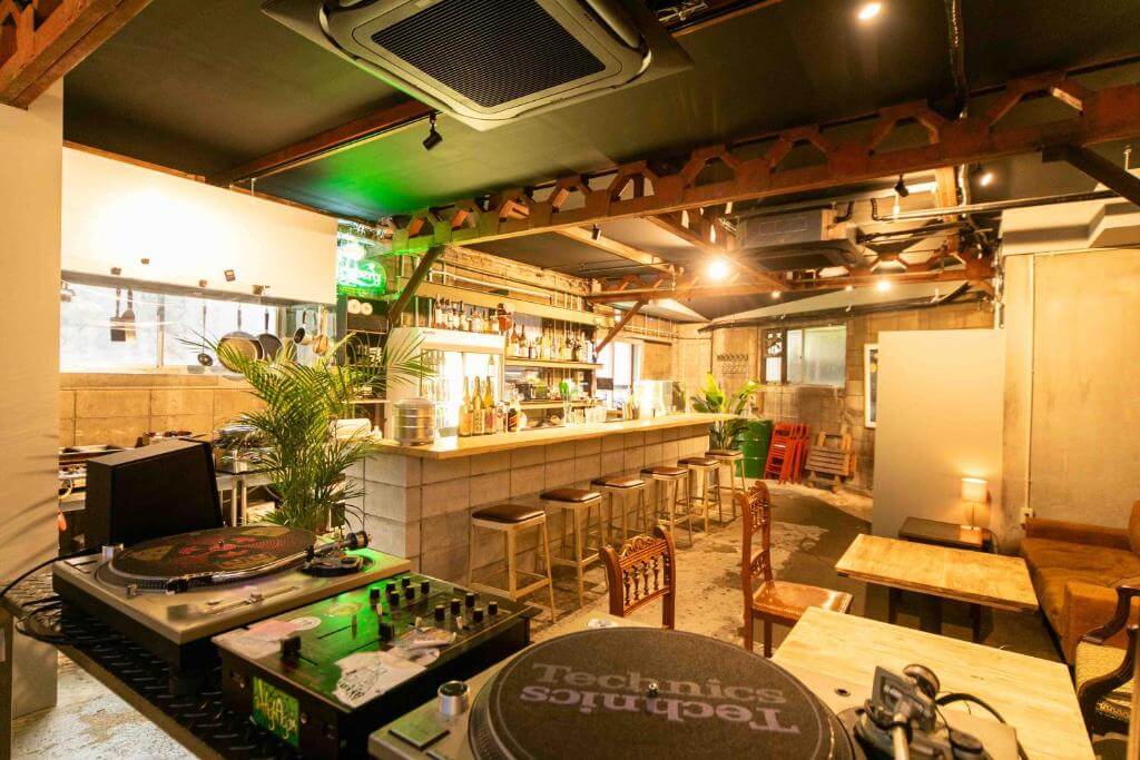 momodani agito Best Hostel Osaka
