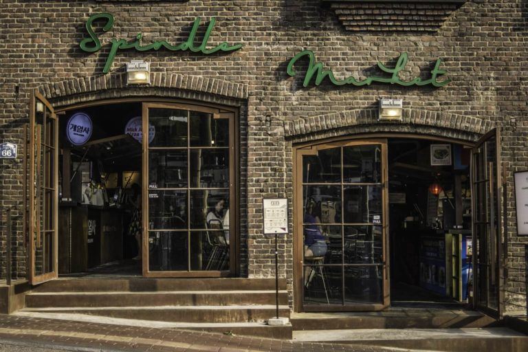 Where to stay in Seoul for nightlife - Itaewon