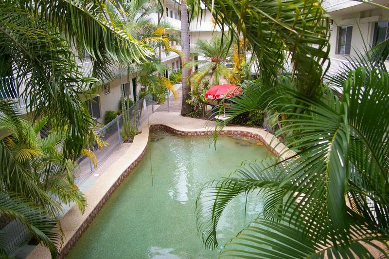 Koala Beach Resort Best Hostels in Cairns