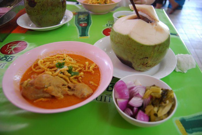 Backpacking Chiang Mai Food