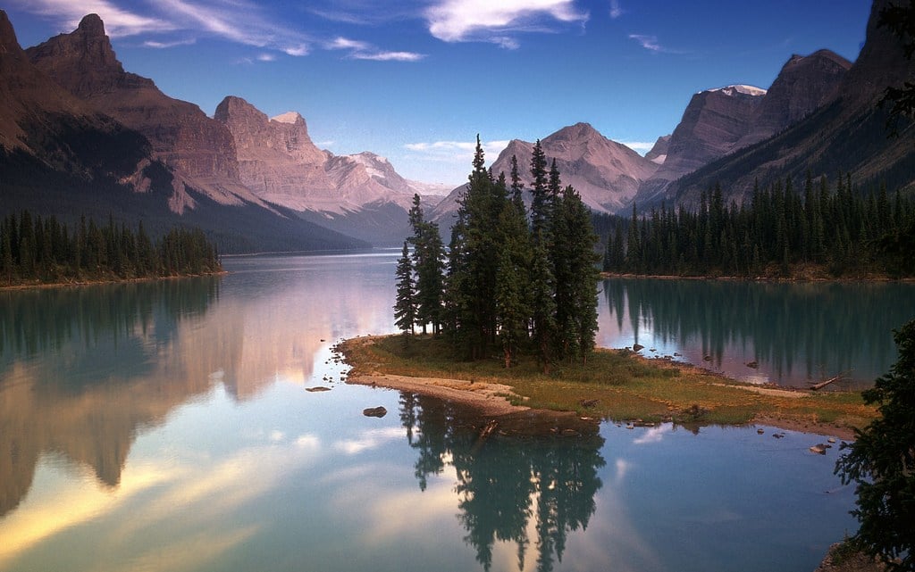 Spirit Island at Maligne Lake jasper park canada