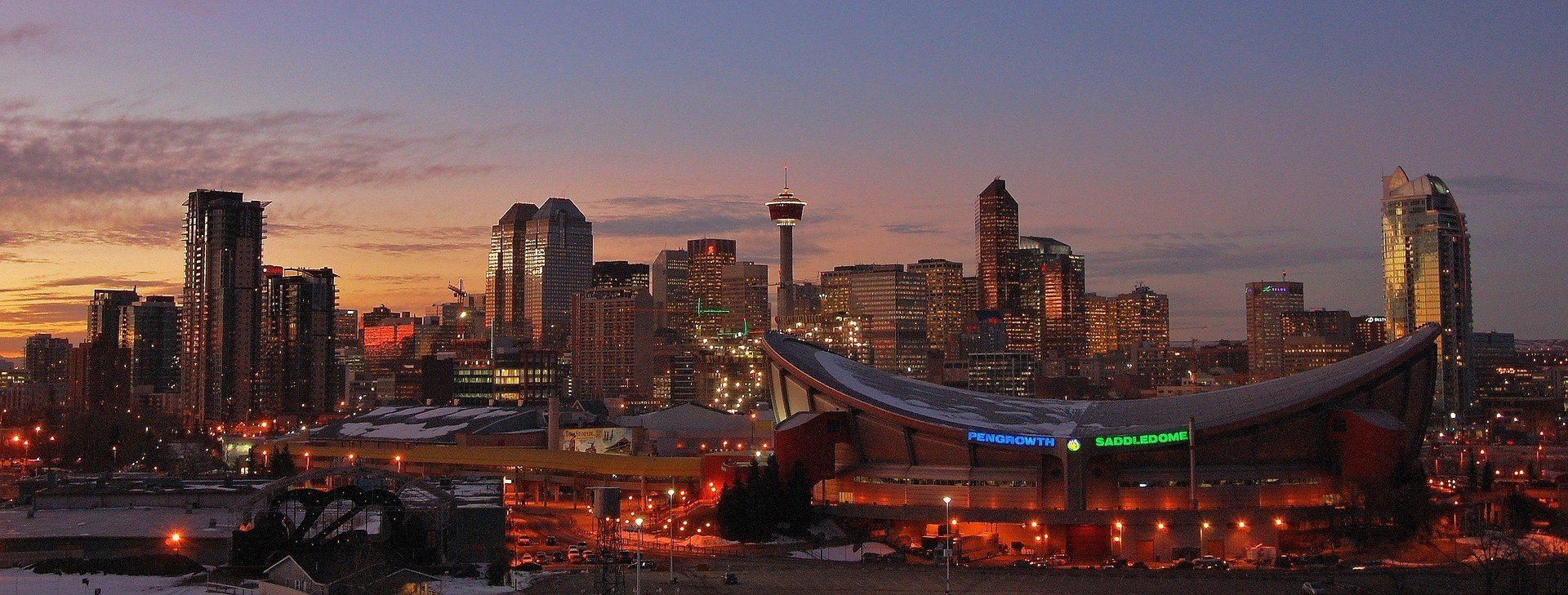 calgary skyline at dusk canada