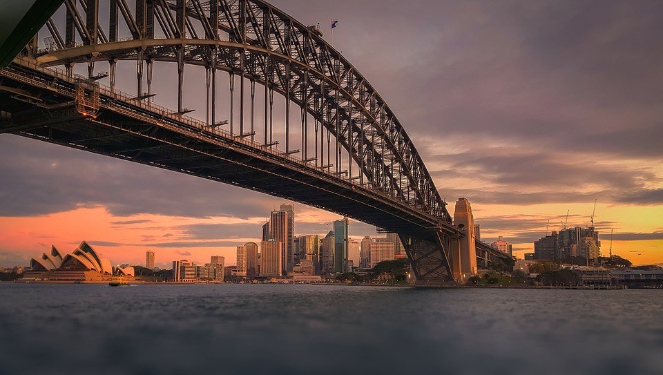 sydney harbor bridge australia