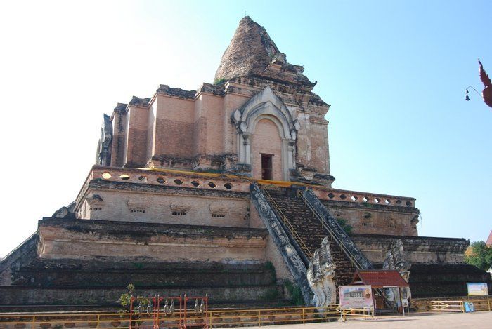 Backpacking Chiang Mai temples