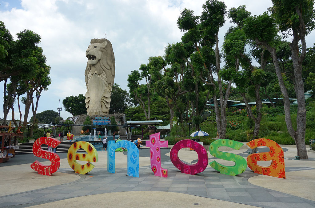 1024px-Merlion_Sentosa-Haakon S. Krohn-wikicommons