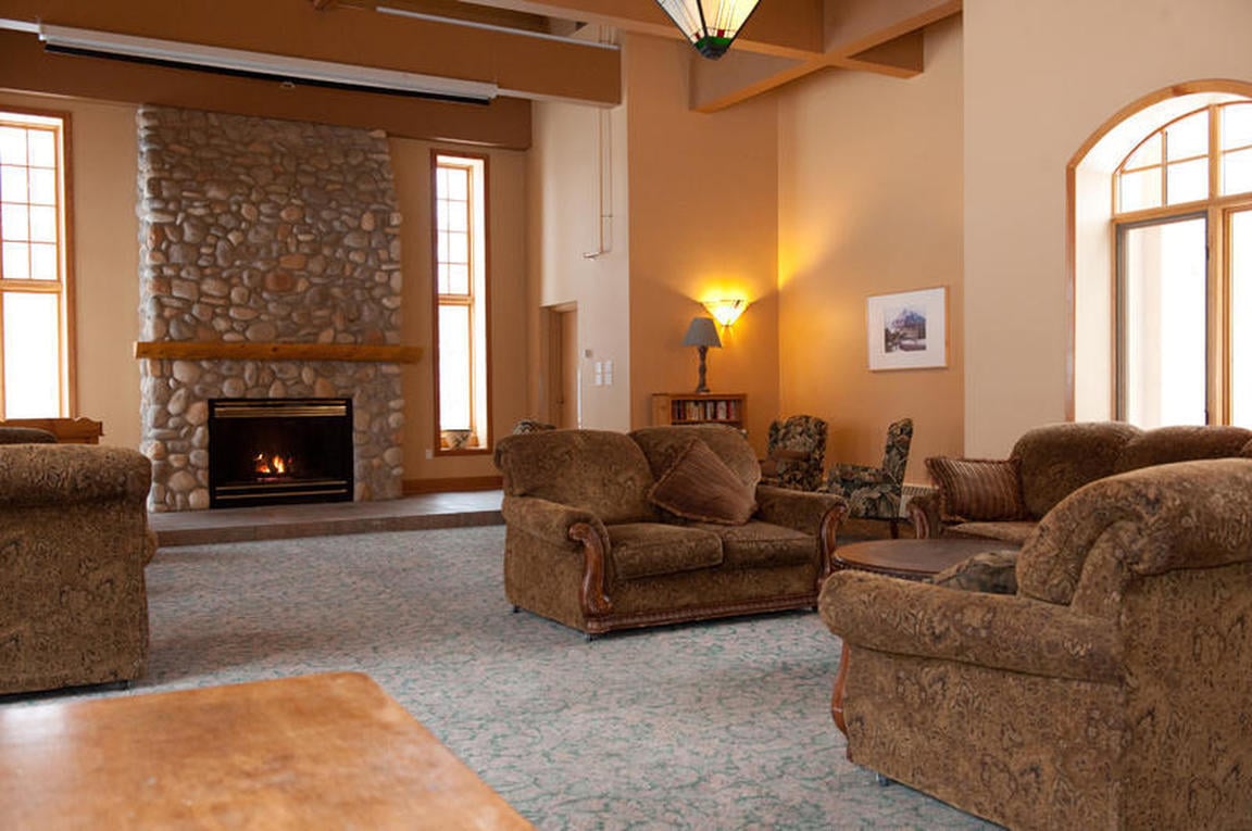 YWCA Banff Hotel best hostels in Banff