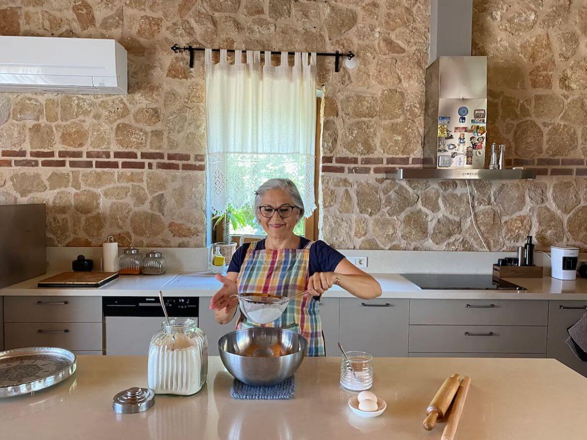 cook traditional turkish food