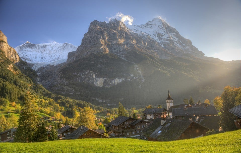 eiger-bernese oberland backpacking swiss alps