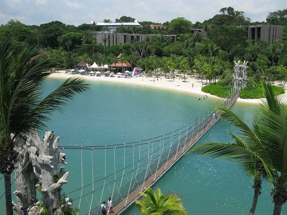 sentosa-beach-singapore