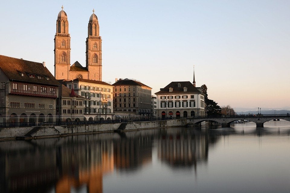 zurich-backpacking switzerland