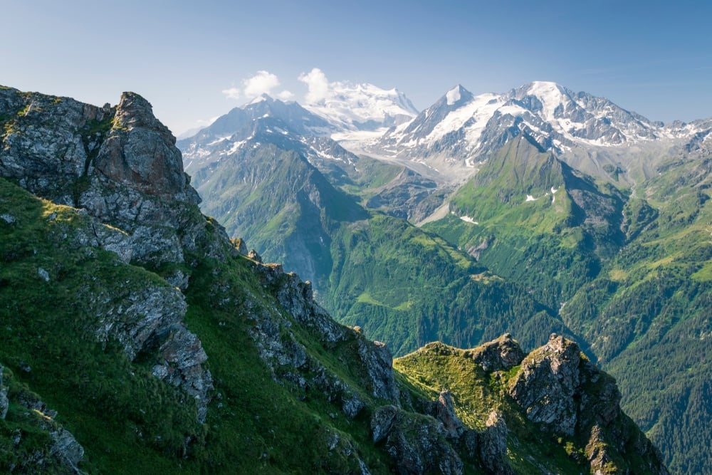 Backpacking Switzerland on a Budget (HOW in 2020) - GranD Combin SwitzerlanD