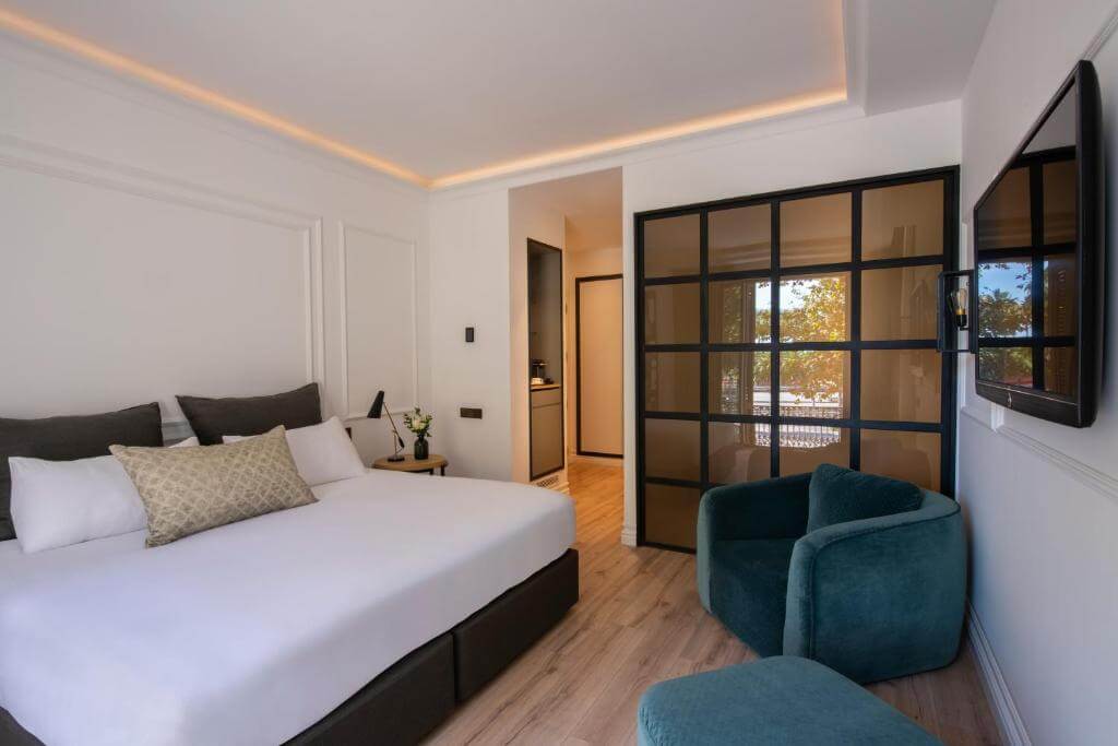 Serras Barcelona Hotel