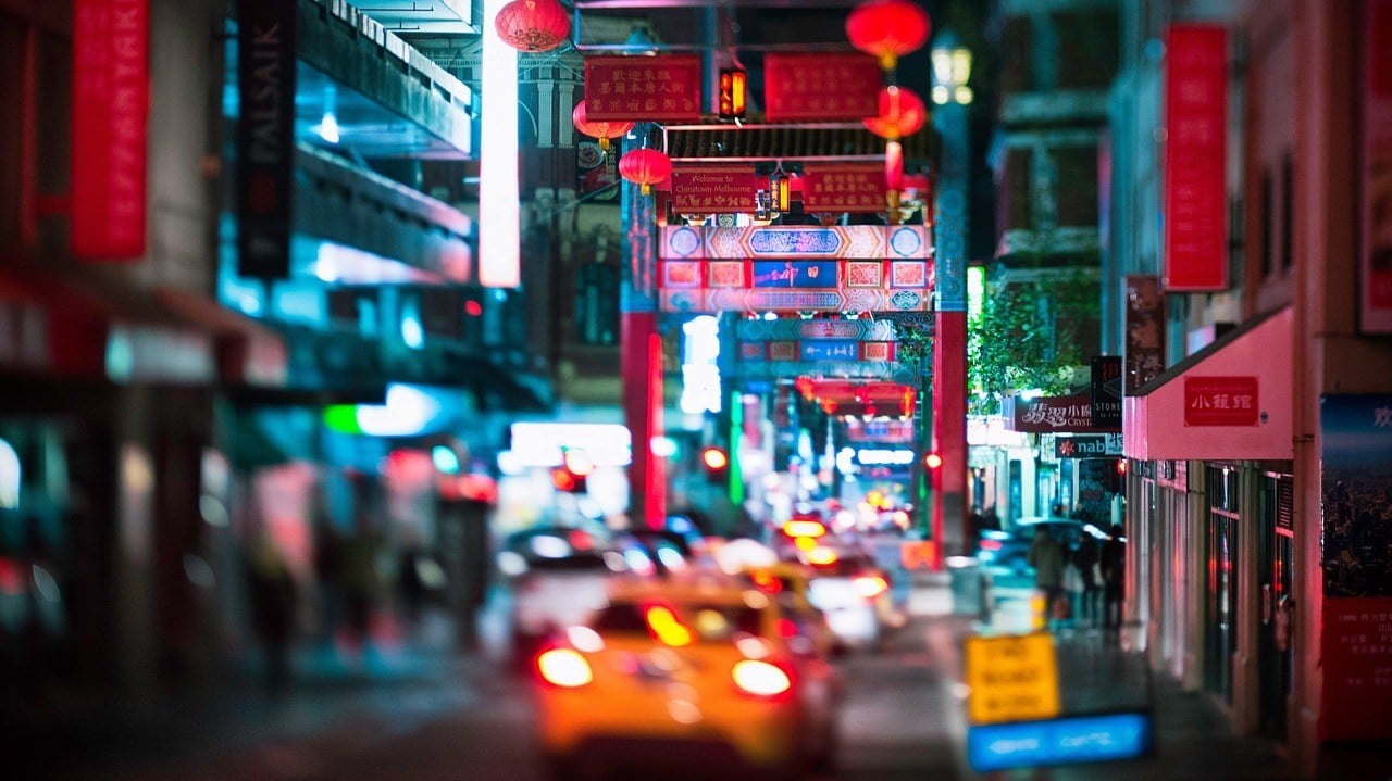 chinatown-melbourne-at-night