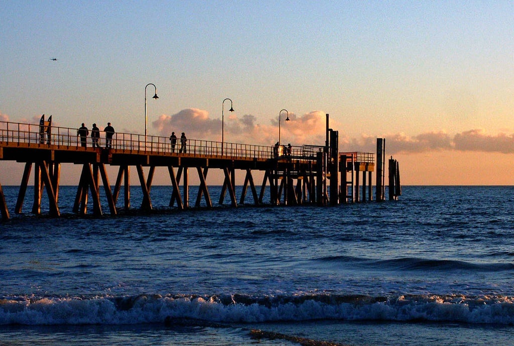 glenelg jetty at night