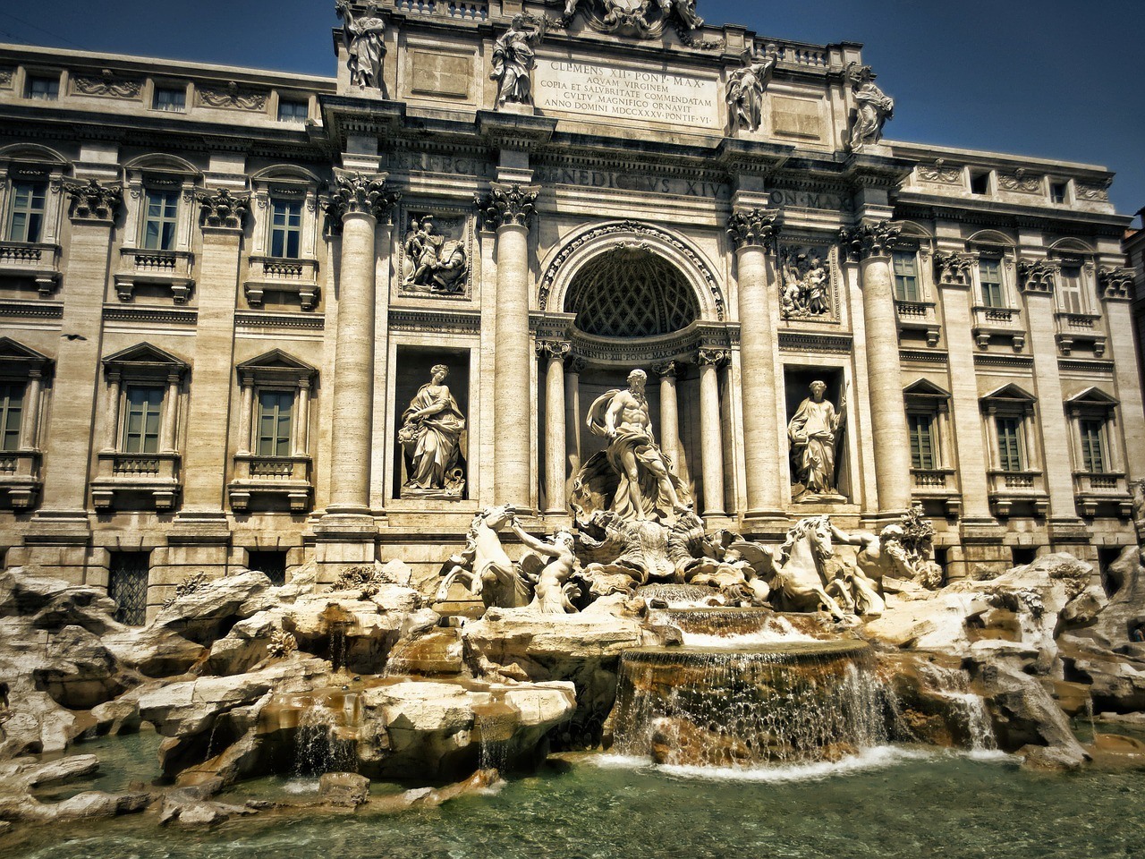 trevi-fountain-rome