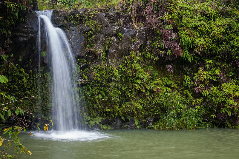 backpacking hawaii