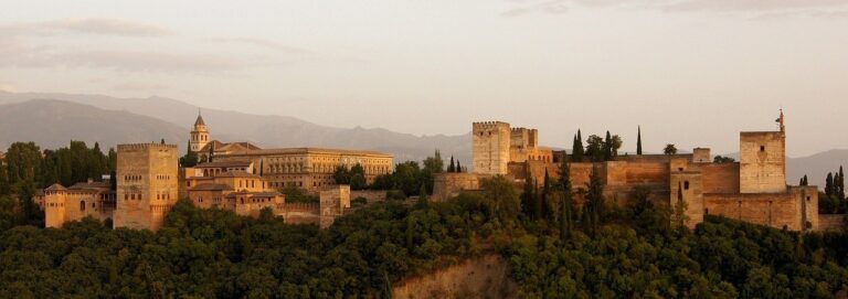 20 INCREDIBLE Places to Visit in Spain