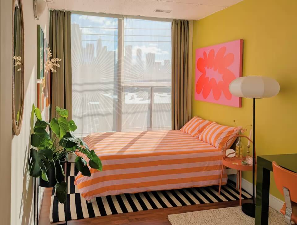 Bright + colourful room in Chinatown, Toronto