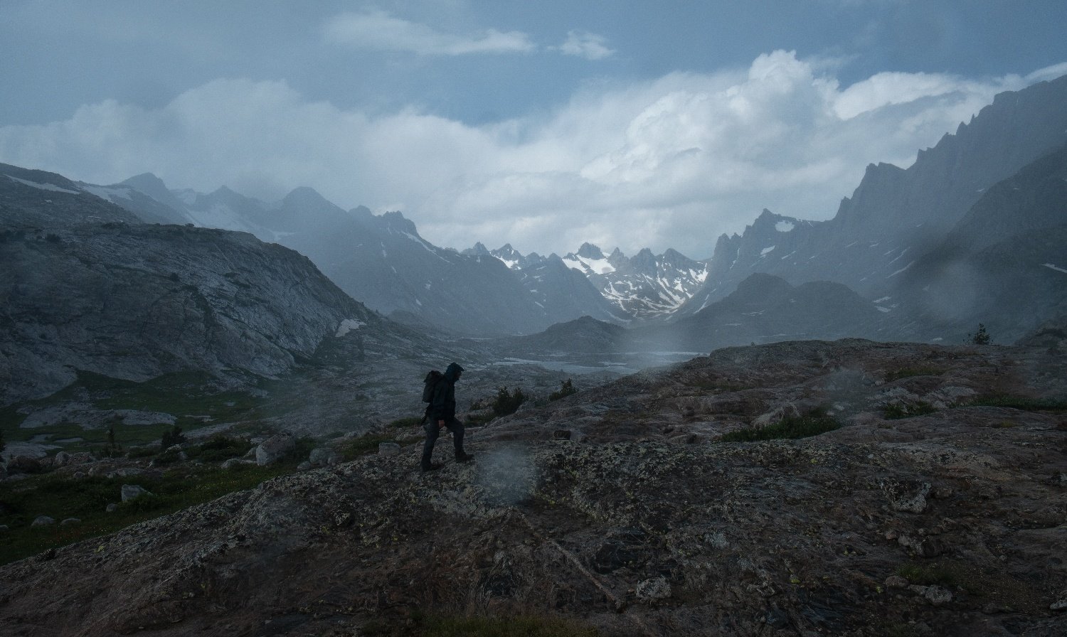 storm in the titcomb basin roaming ralph