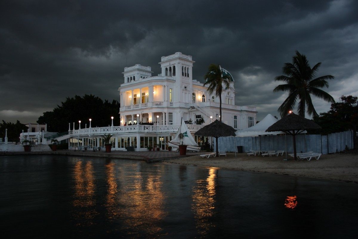 backpacking cuba