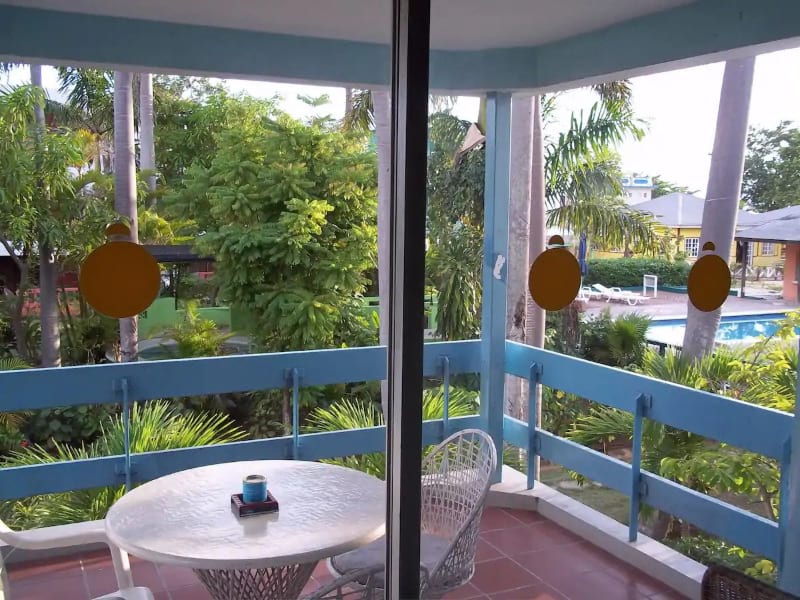 2 bed condo near Negril Beach Club